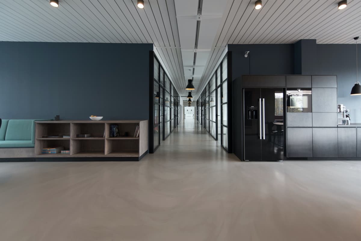 Maximize your office potential with our latest blog post on effective office space management and space planning.